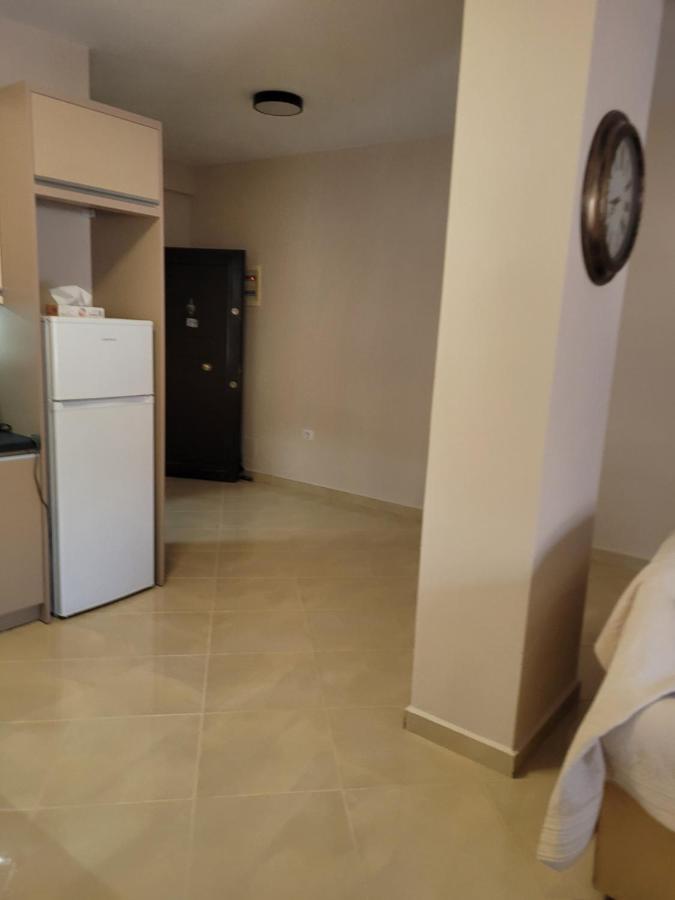 Marina Apartment Саранда Екстер'єр фото