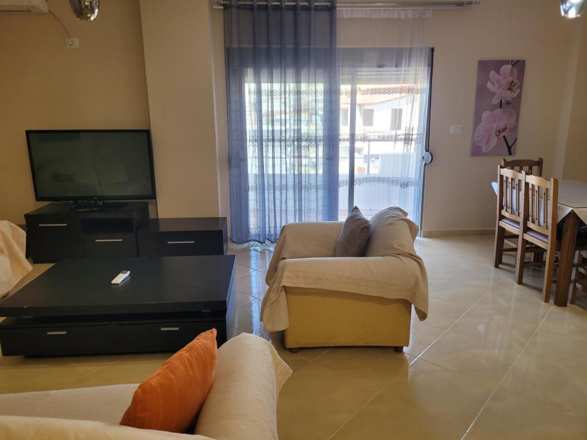 Marina Apartment Саранда Екстер'єр фото